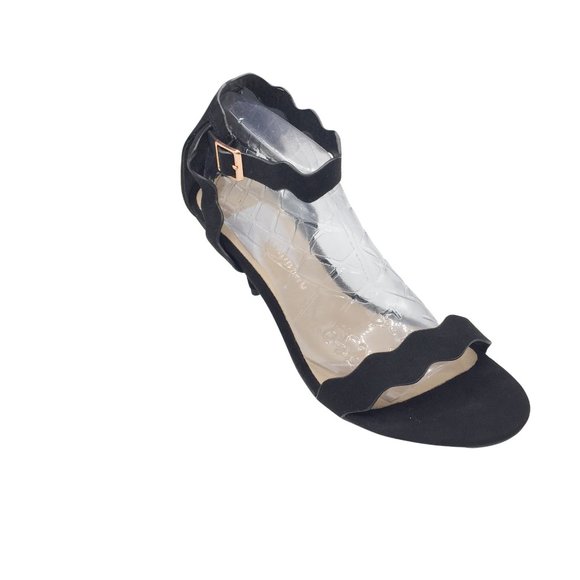 NEW WITHOUT BOX:  Chinese Laundry Black Pump 10/41 - Picture 6 of 7